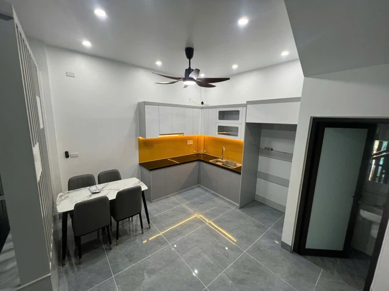 Bán nhà 3 tầng 41,6m2 ngõ 286 Điện Biên Phủ, TP Hải Dương giá 2,98 tỷ