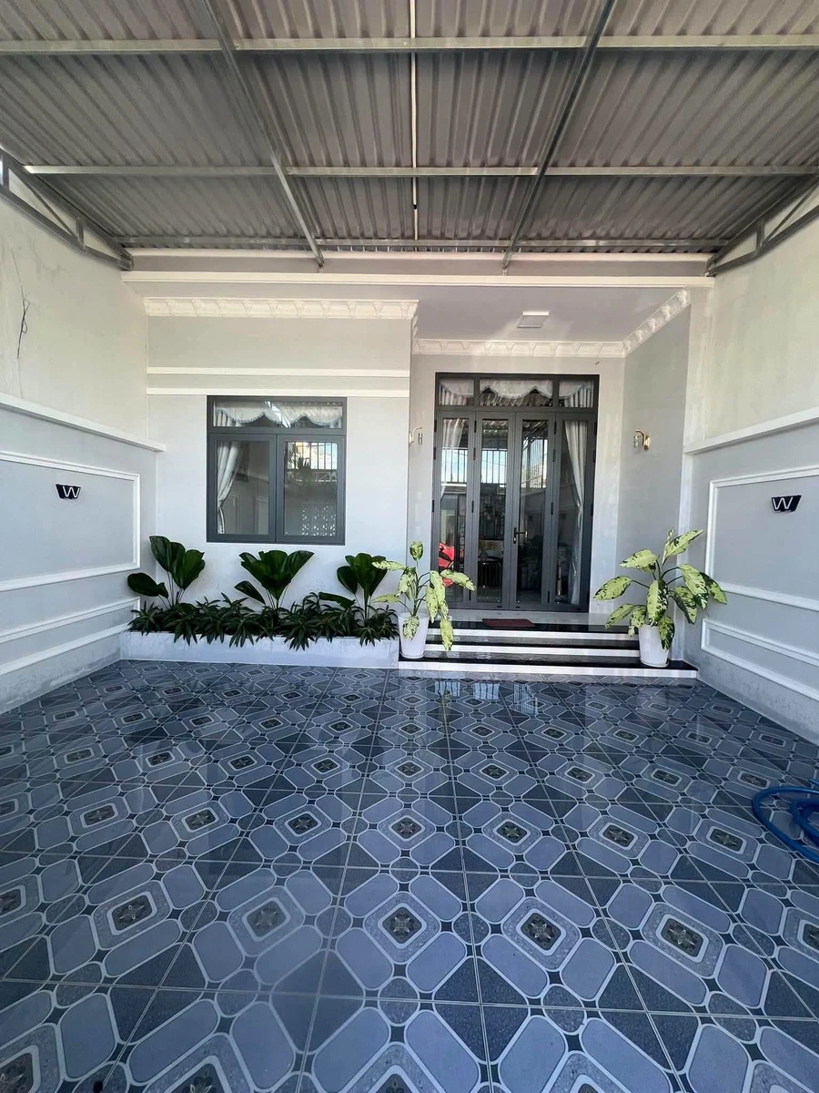 Bán nhà mới 100% gần chợ Long Bình, 96m², 1 tỷ 290 - Ảnh thu nhỏ 2