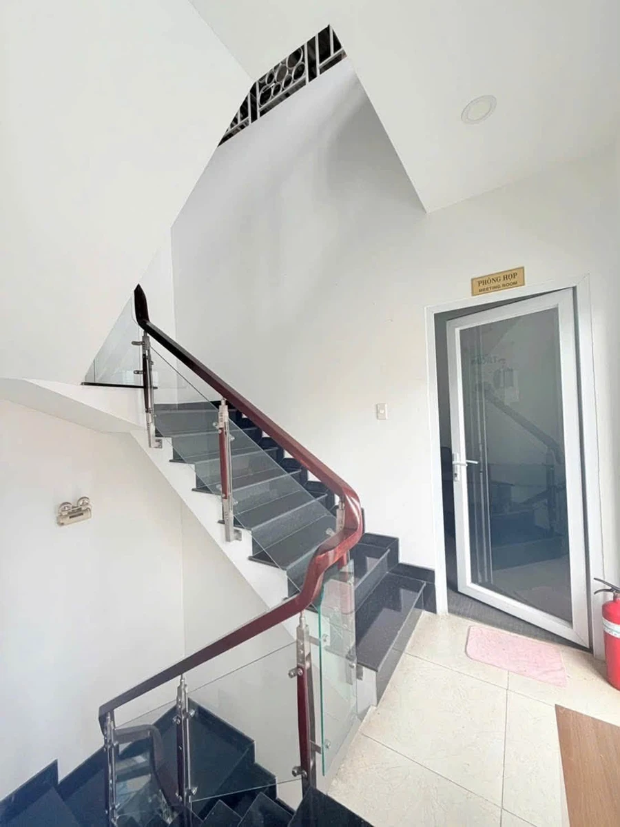 Bán nhà mặt tiền kinh doanh 87m² Lạc Long Quân, Quận 11 - Ảnh thu nhỏ 4