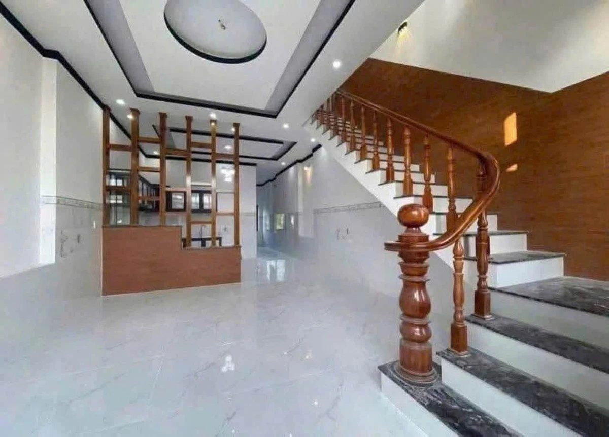 Bán nhà mới 1 trệt 1 lầu 3PN, 60m² Long Toàn, Bà Rịa - Ảnh thu nhỏ 2