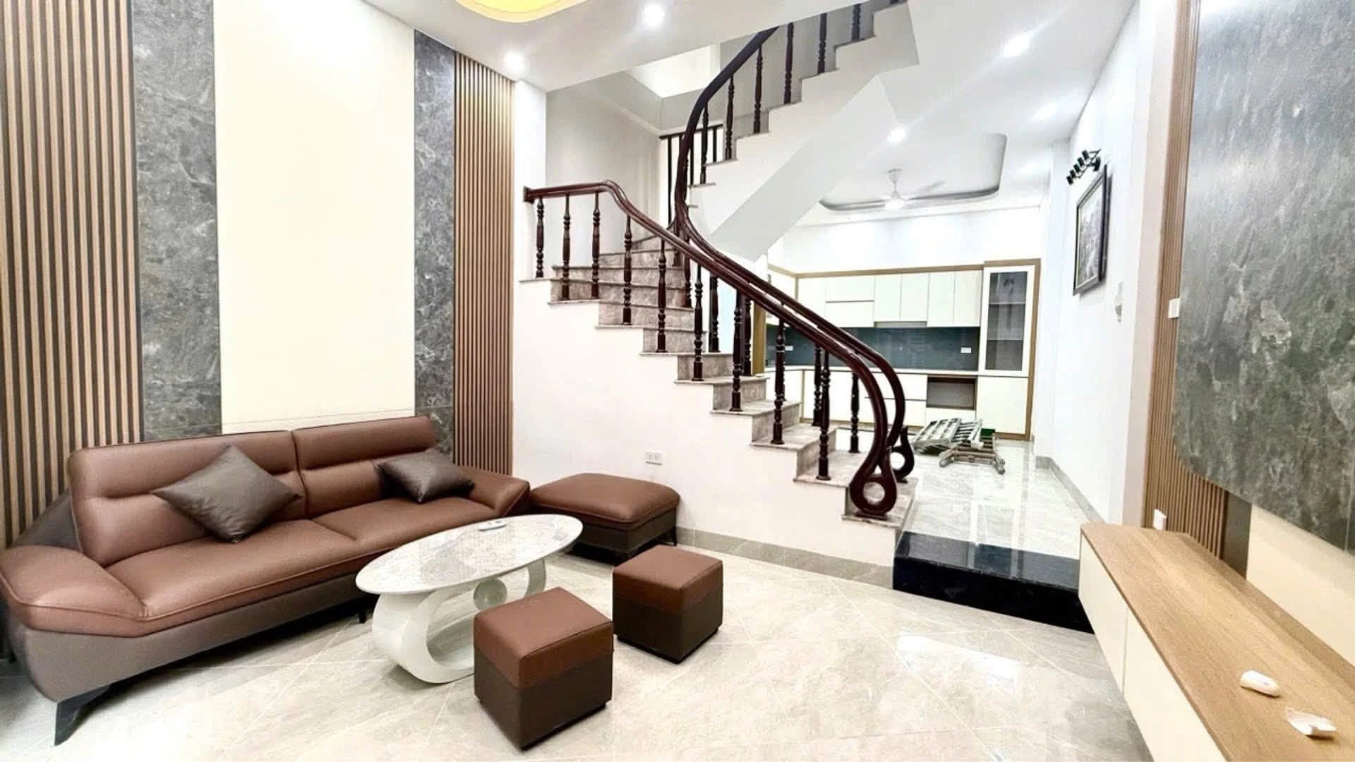 Bán nhà ngõ 205 Xuân Đỉnh 38m² 4 tầng 8,6 tỷ - Ảnh 1