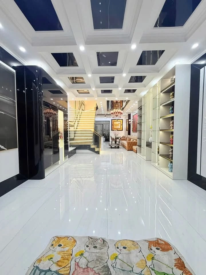 Bán nhà mặt tiền trục chính D1 KDC Hồng Loan, 80m2, 1 trệt 2 lầu, Cần Thơ - Ảnh thu nhỏ 3