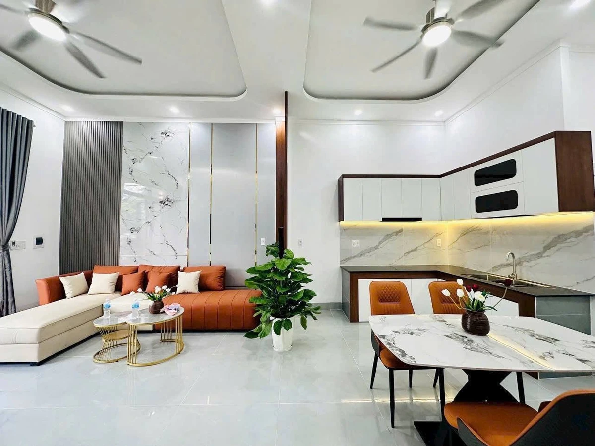 Bán nhà mặt tiền 5x20m kinh doanh, 2 phòng ngủ, giá 2,05 tỷ tại KP4 Trảng Dài - Ảnh thu nhỏ 5