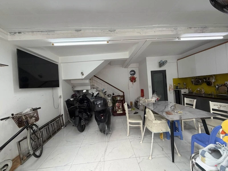 Bán nhà 3 phòng ngủ 110m² Tp Tân An, Long An cuabac
