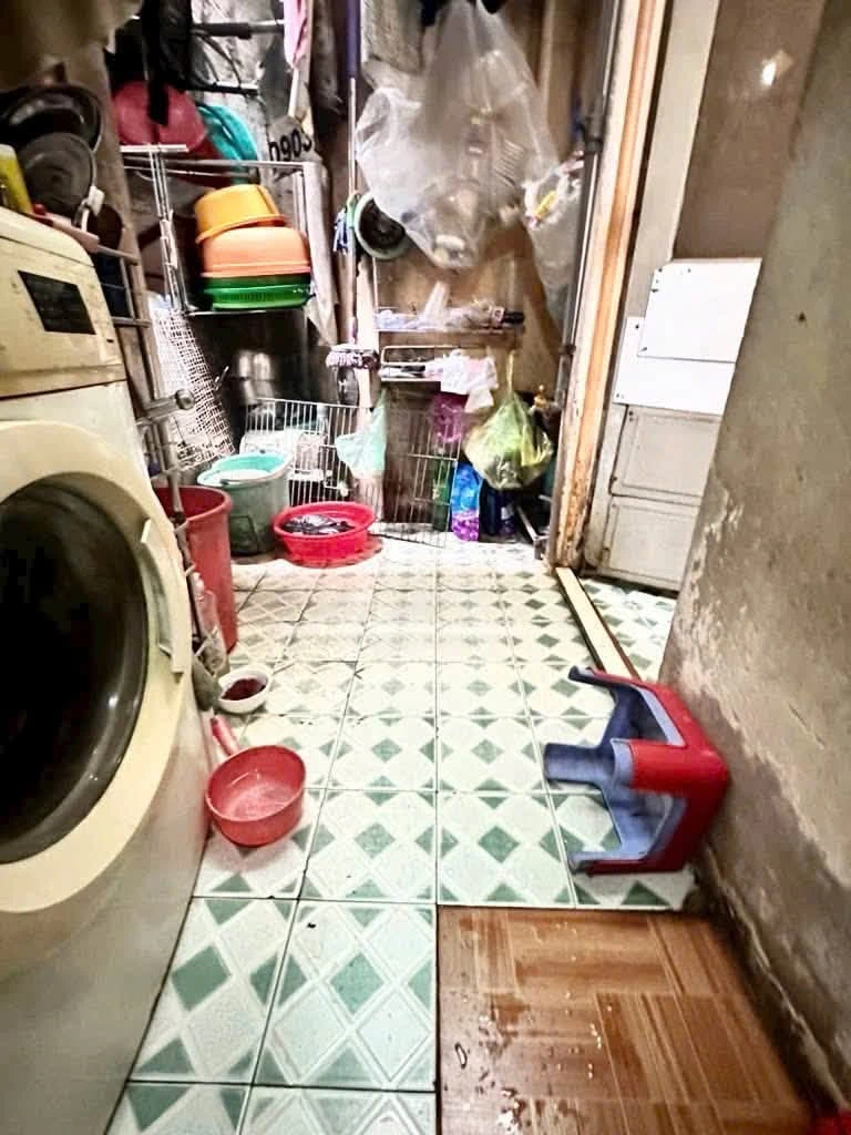 Bán nhà hẻm 1 sẹc 36m2, 1 trệt 1 lửng 1 lầu, 3PN, giá 4,75 tỷ, Quận 10 - Ảnh thu nhỏ 3