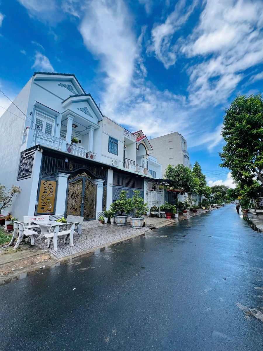 Bán nhà 91m² 3 phòng ngủ Rạch Giá, Cà Mau 2,95 tỷ - Ảnh 1