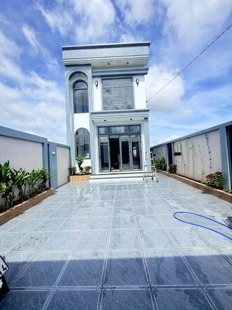 Bán nhà mini 3 phòng ngủ 100m² Long Hải gần biển 4.3 tỷ - Ảnh 1