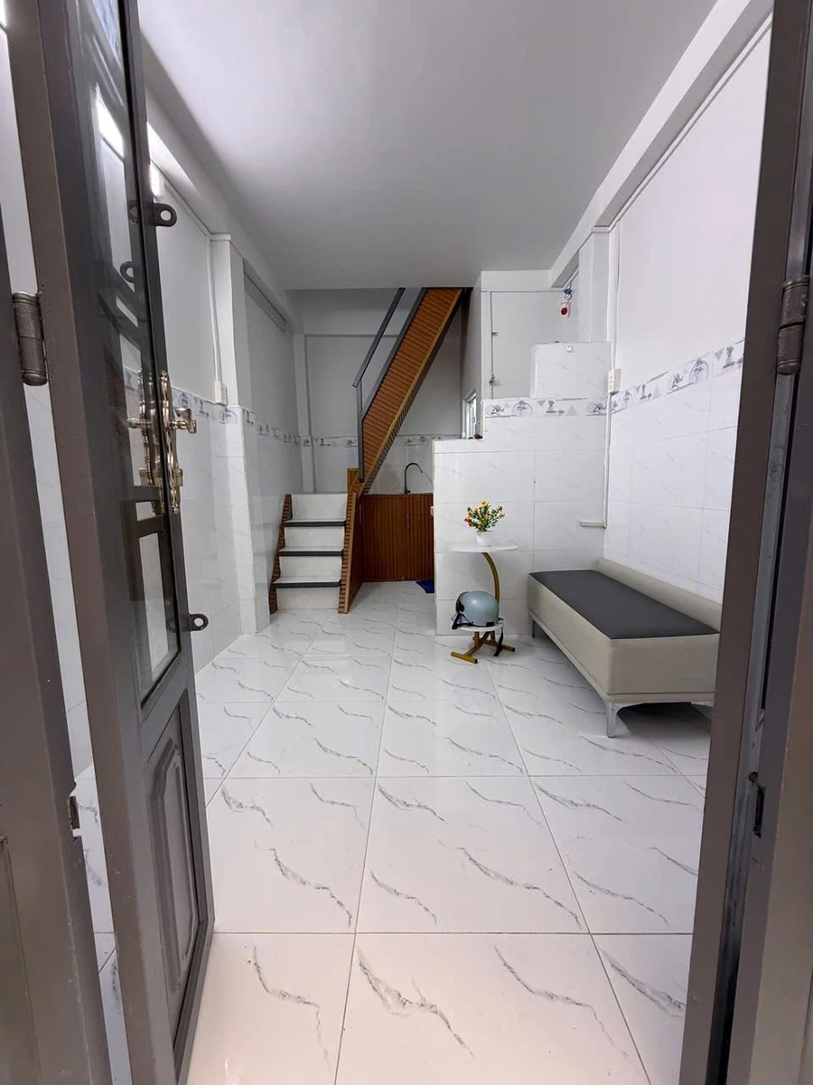 Bán nhà mới 15m² full nội thất, Hoài Thanh Q8 - Ảnh thu nhỏ 2