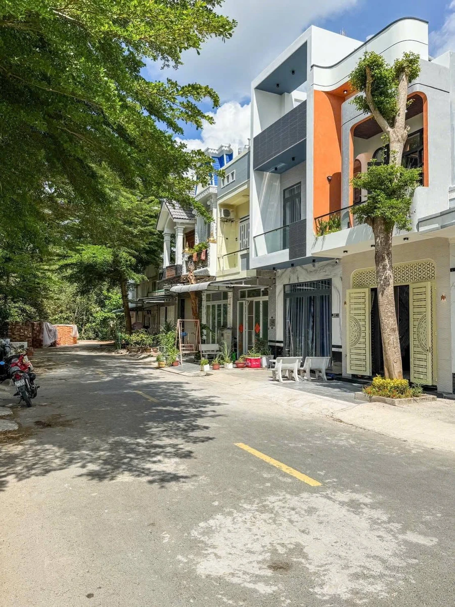 Bán nhà 1 trệt 1 lầu 135m2, 3 PN, 3 WC tại Cần Thơ 4.29 tỷ - Ảnh thu nhỏ 2