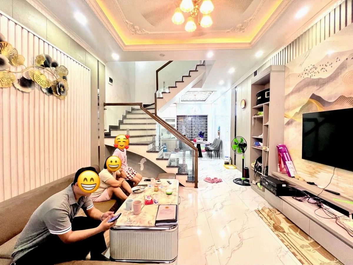 Bán nhà 59 m² 4 tầng Trần Nguyên Hãn, Quận 7 - Ảnh thu nhỏ 2