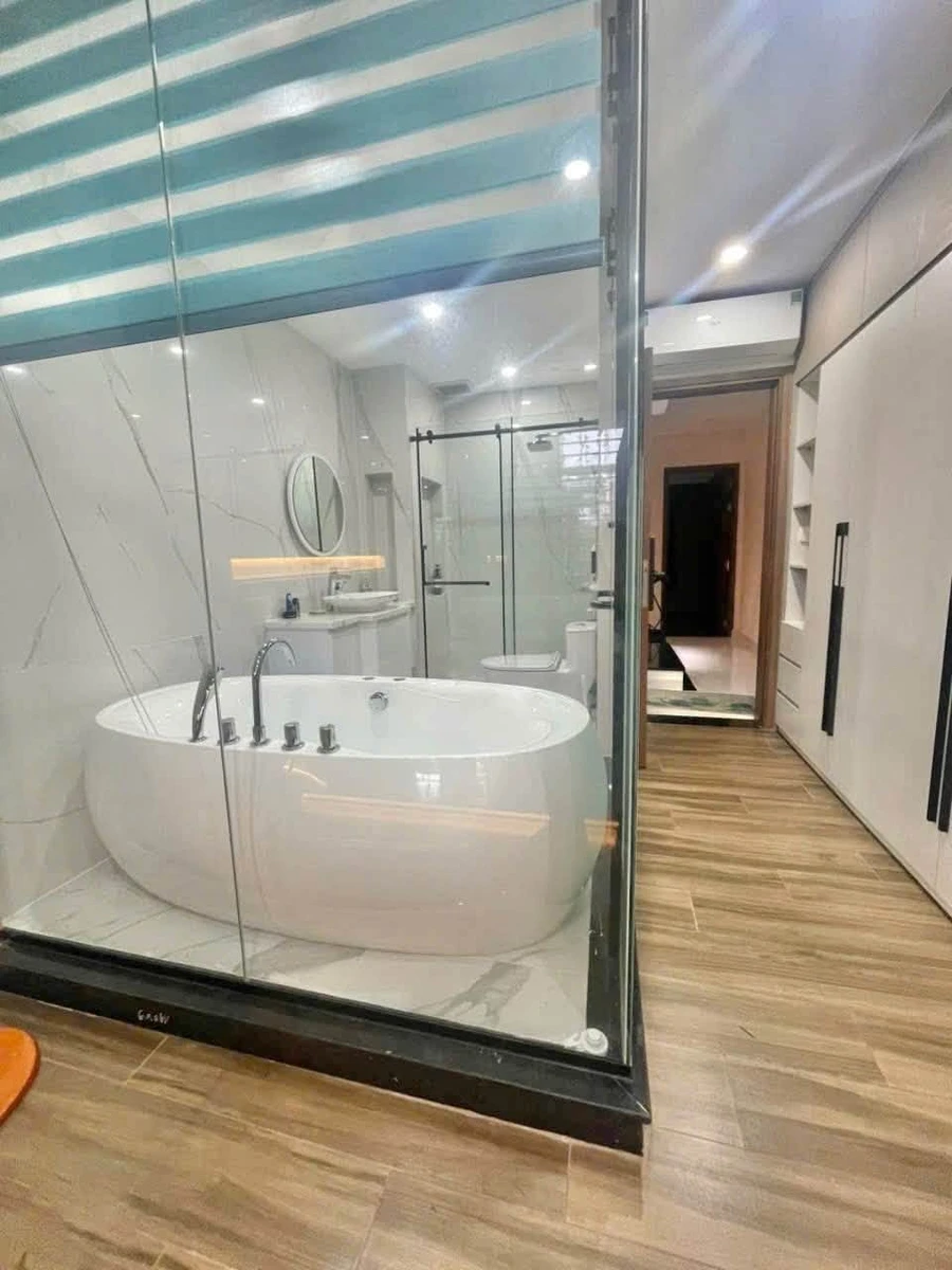 Bán nhà mặt tiền Lý Thường Kiệt Quận 10, 65m2, 6 tầng + sân thượng, thang máy, 8PN - Ảnh thu nhỏ 5