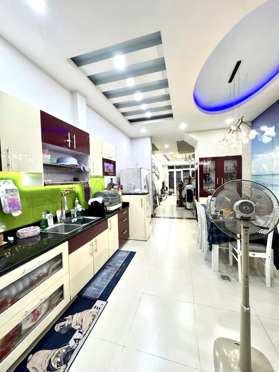 Bán nhà mặt tiền Trần Bá Giao 104m2, 4 tầng, view sông, Bình Thạnh 14,6 tỷ - Ảnh thu nhỏ 2