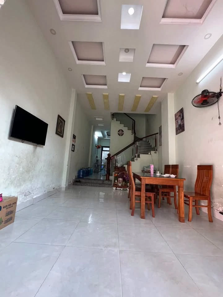 Bán nhà 3 tầng 4x21m hẻm 6m gần mặt tiền Nguyễn Thị Tú, Bình Tân, hơn 4 tỷ - Ảnh thu nhỏ 4