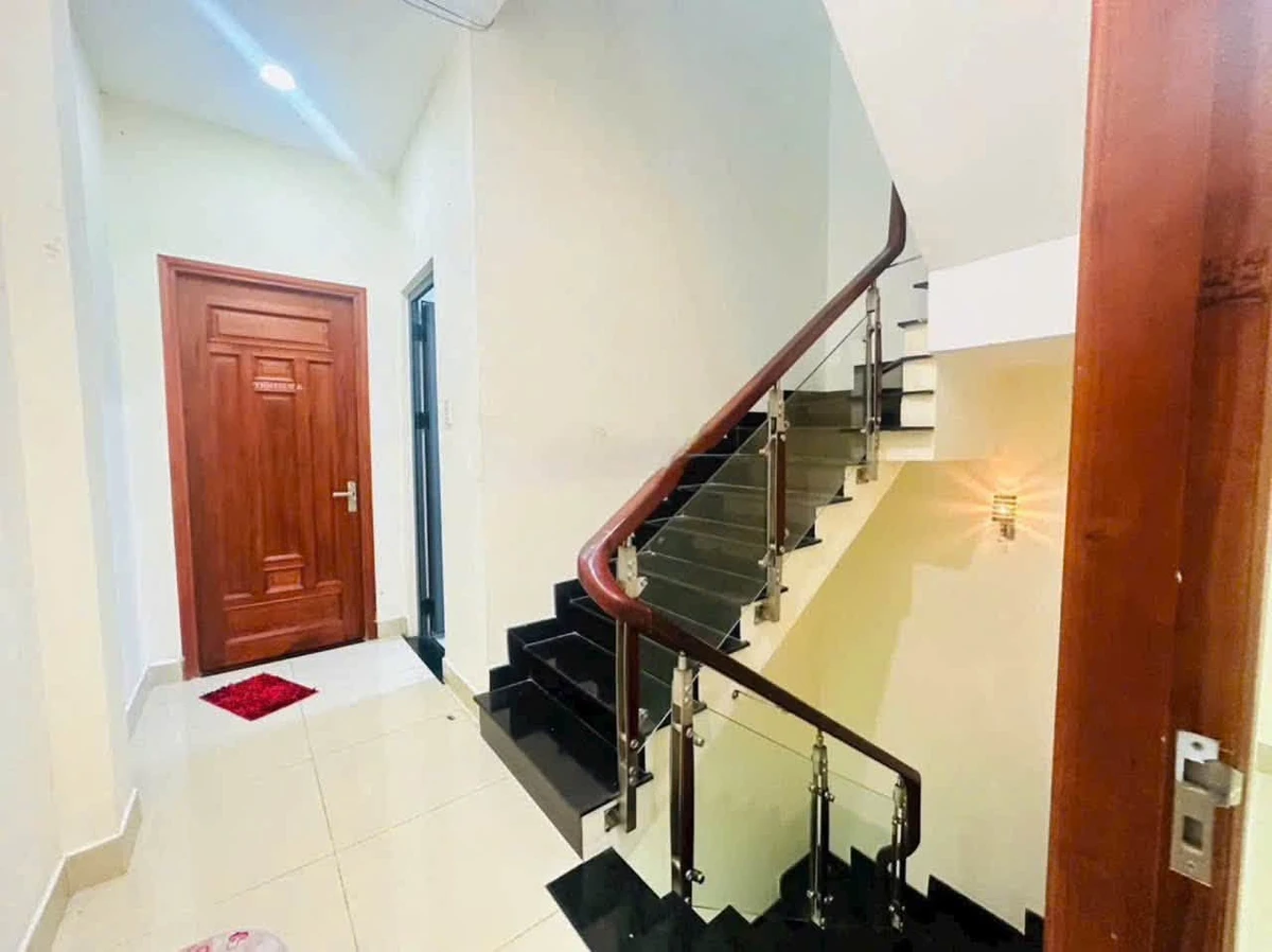 Bán nhà 4 tầng 56m2 hẻm xe hơi đường Hoàng Diệu 2, Thủ Đức giá 7,3 tỷ - Ảnh thu nhỏ 4