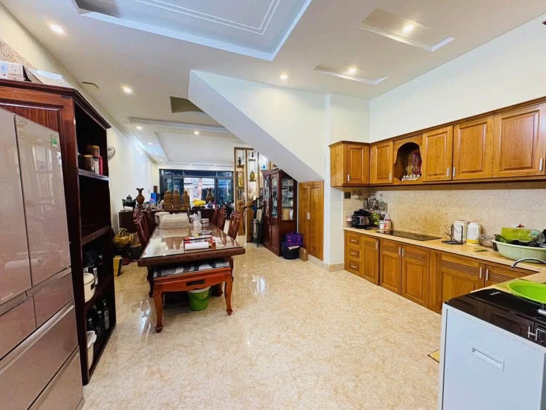 Bán nhà mặt tiền Lê Văn Lộc, 70m2, 3PN, 11 tỷ 200 triệu, Vũng Tàu - Ảnh thu nhỏ 2