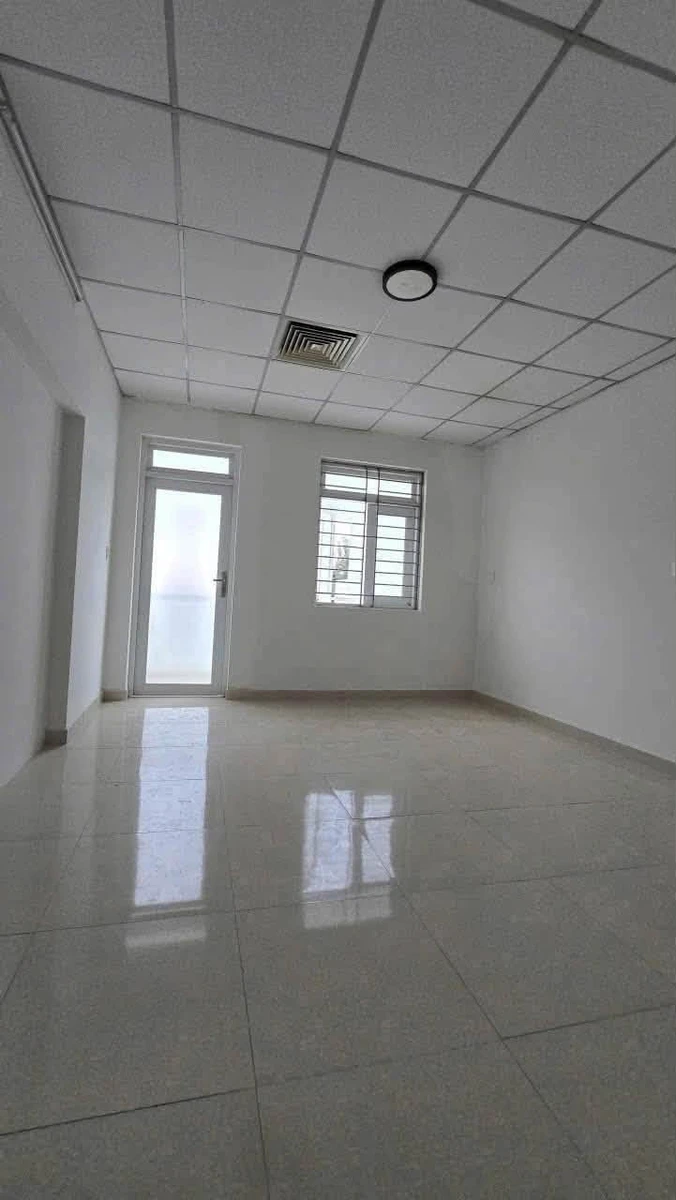 Bán nhà phố Lê Cơ, 3 tầng, 222m2, 6 tỷ, Quận 1 - Ảnh thu nhỏ 5
