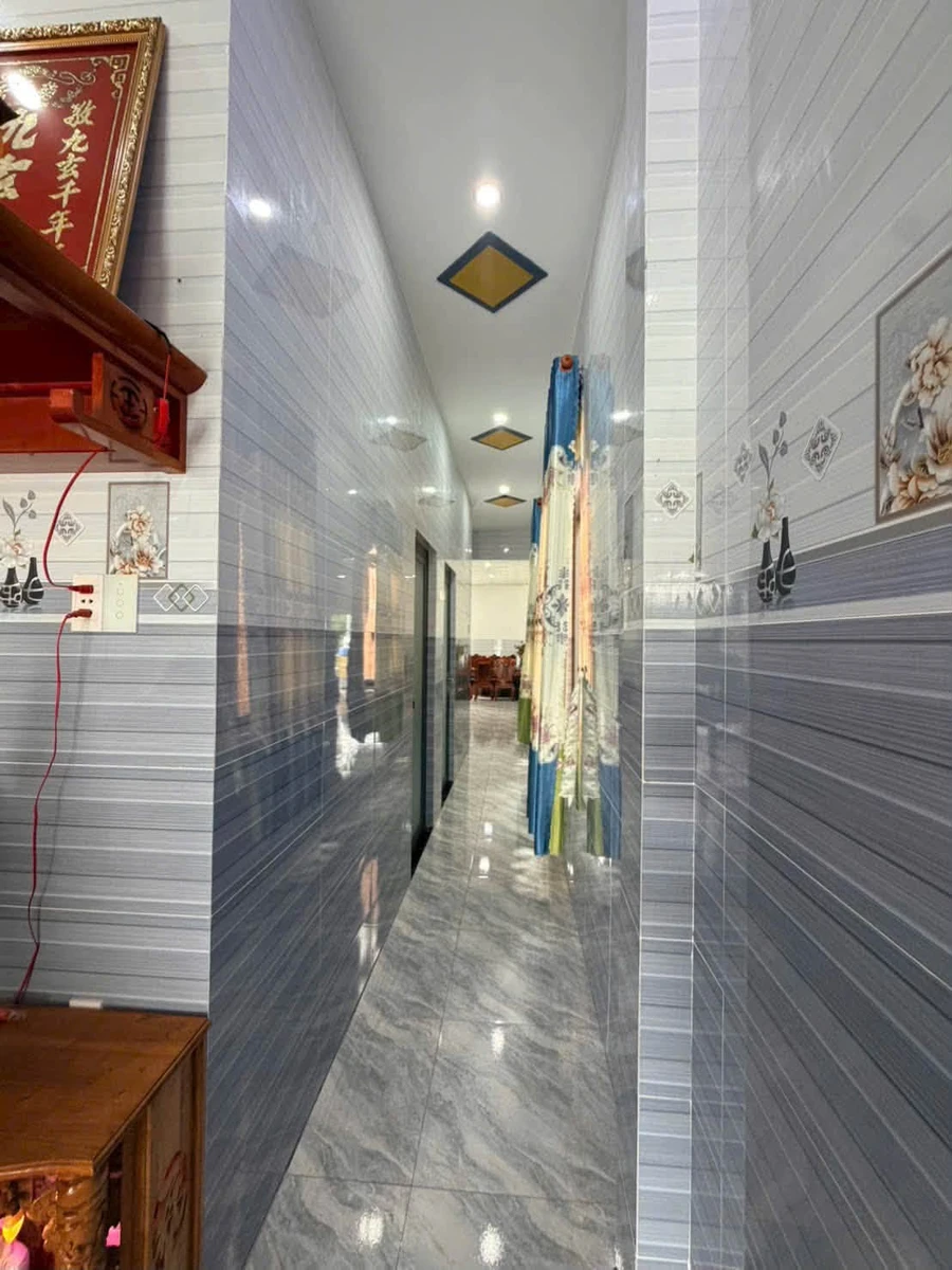 Nhà sang trọng 2PN 50m2 gần KCN Phước Đông, 1 tỷ 350 triệu - Ảnh thu nhỏ 5