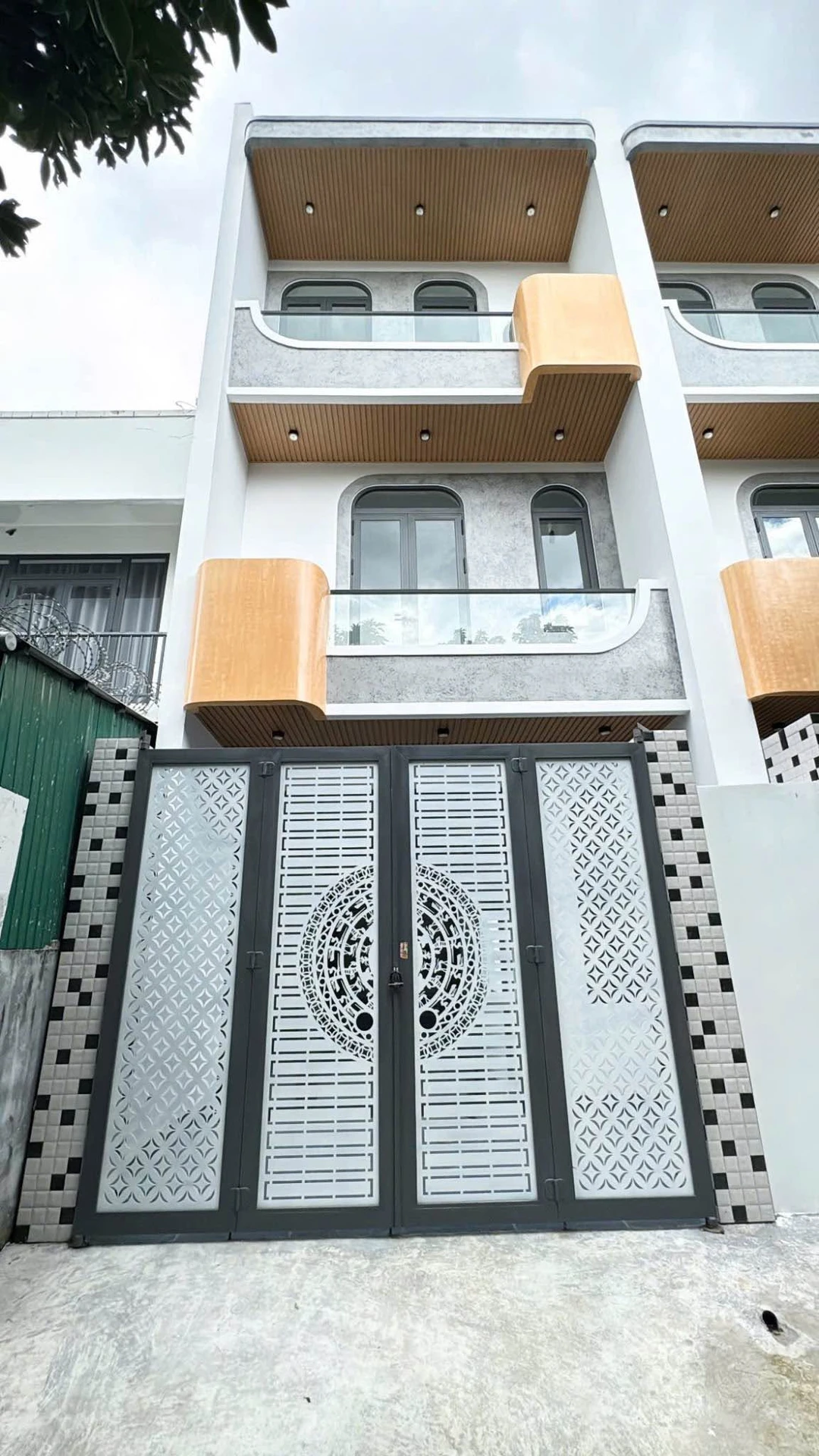 Bán nhà hẻm 3PN Nguyễn Duy Trinh, 100m², 3.88 tỷ - Ảnh 1