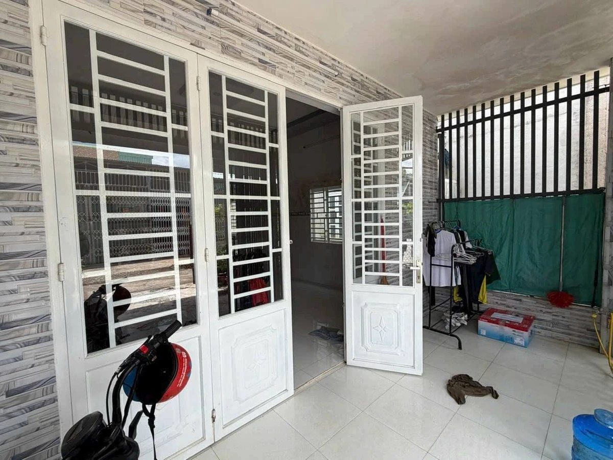 Bán nhà cấp 4 hẻm xe hơi 114m2, 3 phòng ngủ, Kim Dinh, Bà Rịa - Ảnh thu nhỏ 2