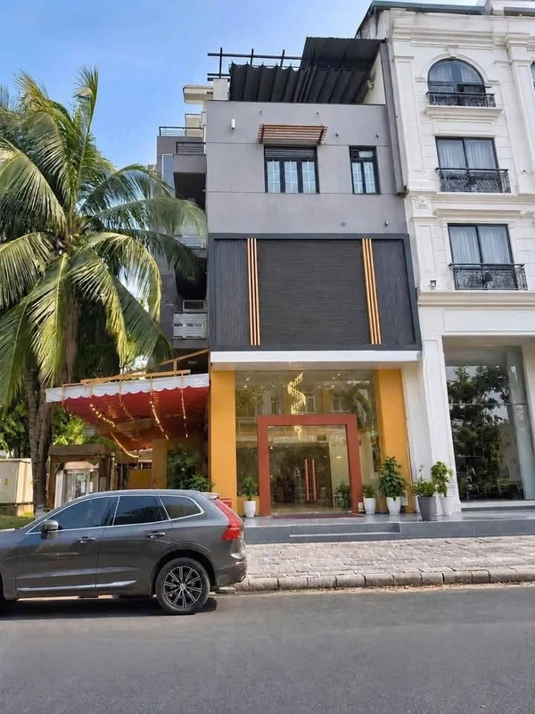 Bán nhà hẻm 42m2 2PN 2WC Quy Nhơn, gần chợ Hoa Lư 13500m