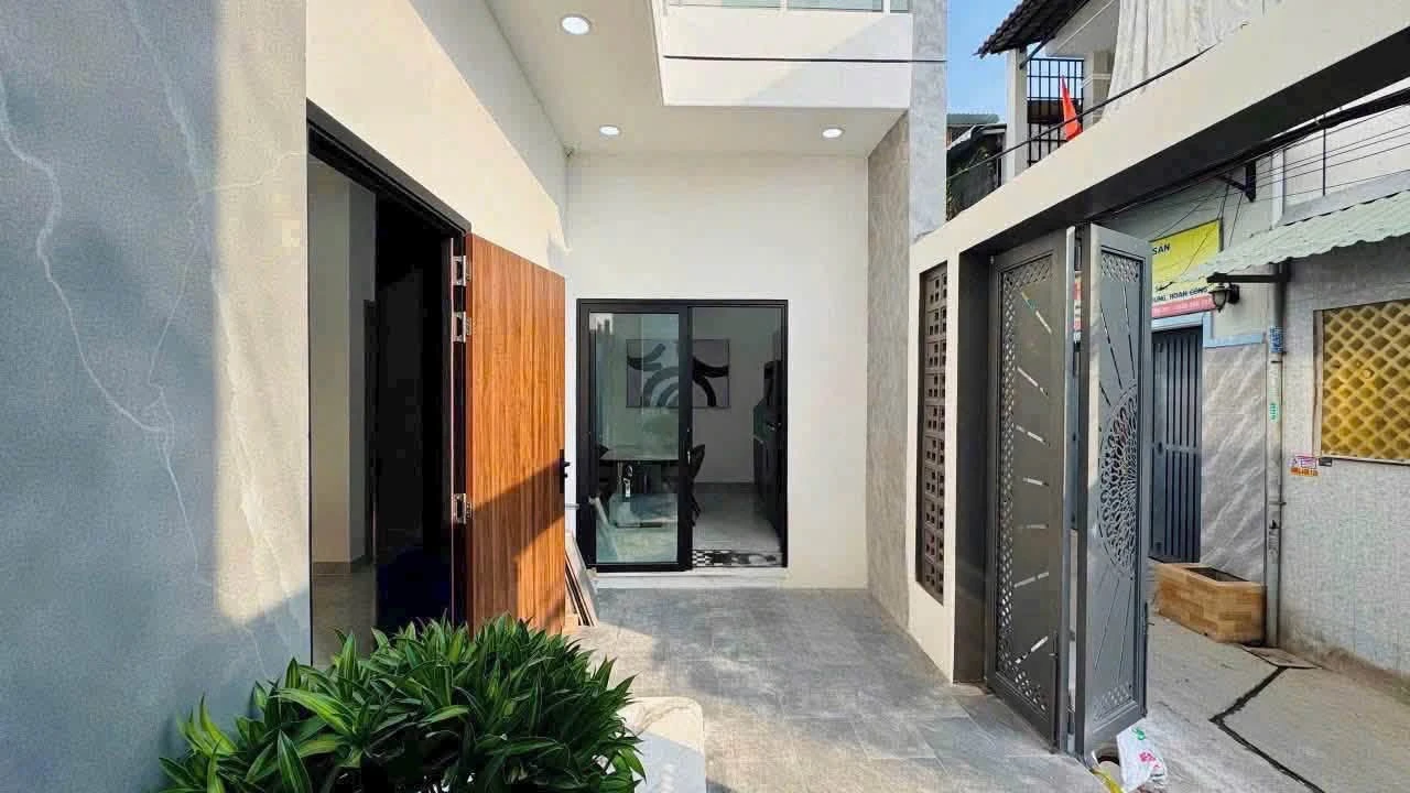 Bán nhà hẻm ba gác Nguyễn Lương Bằng Quận 7 - 5.9 tỷ - Ảnh 1
