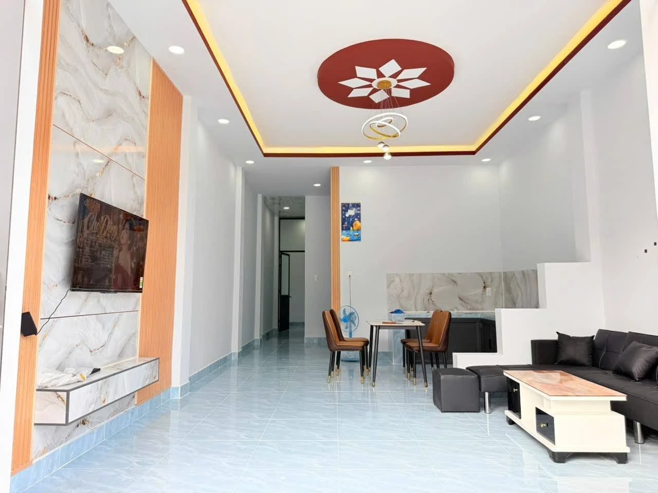 Bán nhà 2PN 66m2 sổ hồng riêng gần KCN Tây Ninh giá 1 tỷ 1 - Ảnh 1