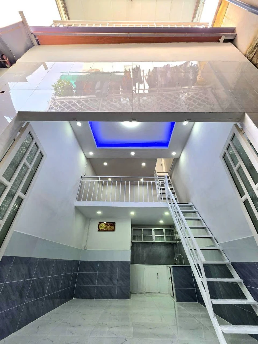 Nhà phố bán 930 triệu, 2 phòng ngủ, 24 m² Nhà Bè - Ảnh thu nhỏ 2