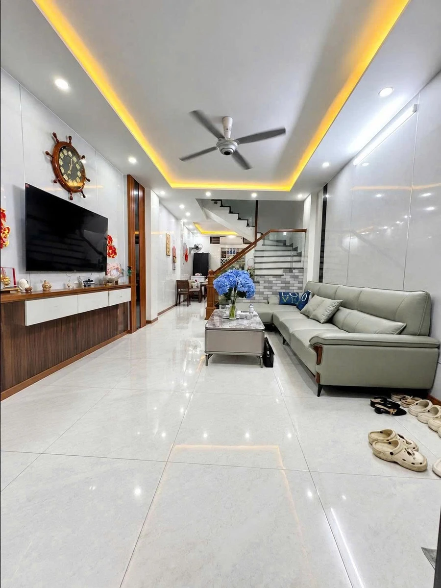 Bán nhà phố 4 tầng 46m2, 4 phòng ngủ khu phân lô Bình Tân 4 tỷ - Ảnh 1