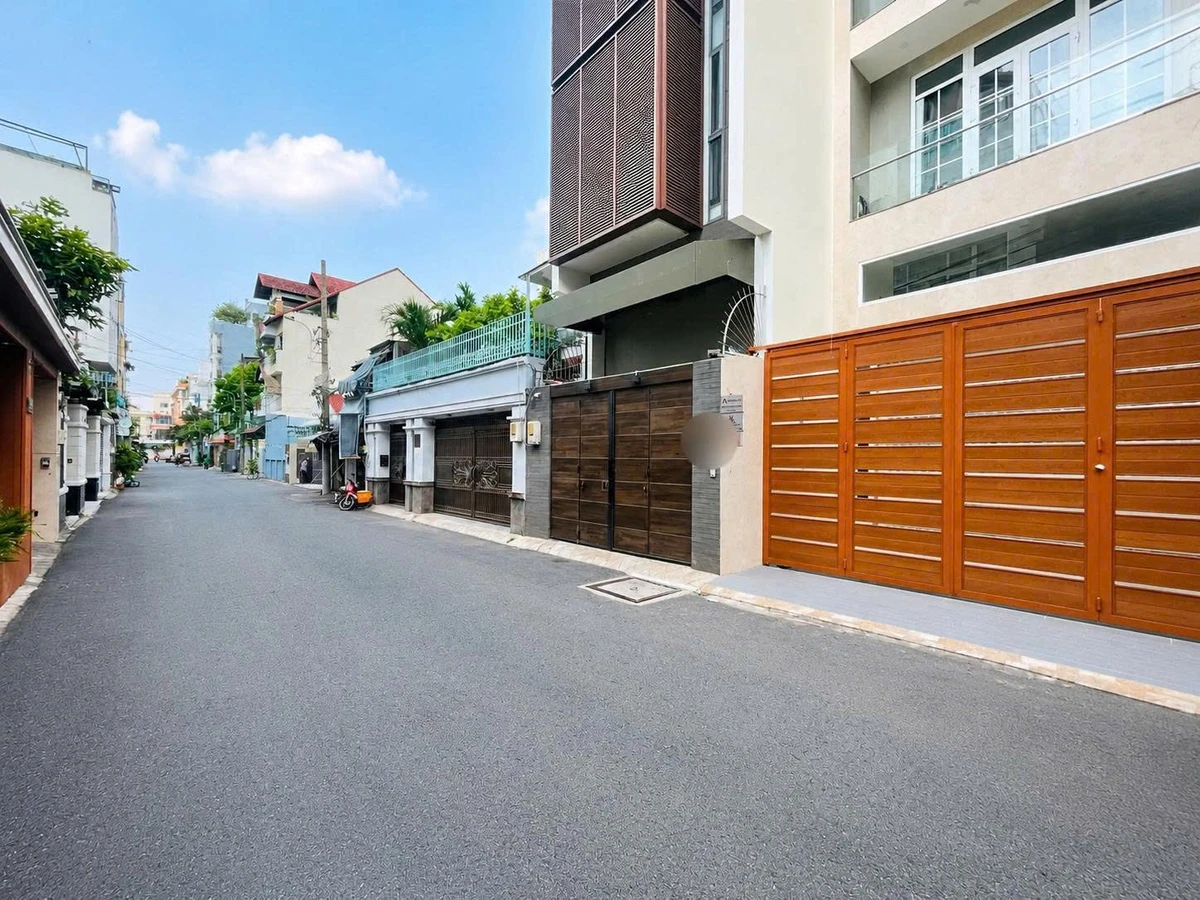 Bán nhà phố 141m2, 7PN Nguyễn Đình Khơi Tân Bình 22.5 tỷ - Ảnh thu nhỏ 2