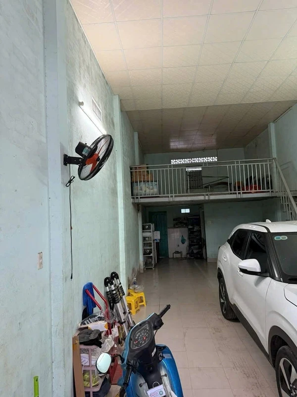 Bán nhà kho gác lửng mặt tiền 64m² Phan Thiết 2.6 tỷ