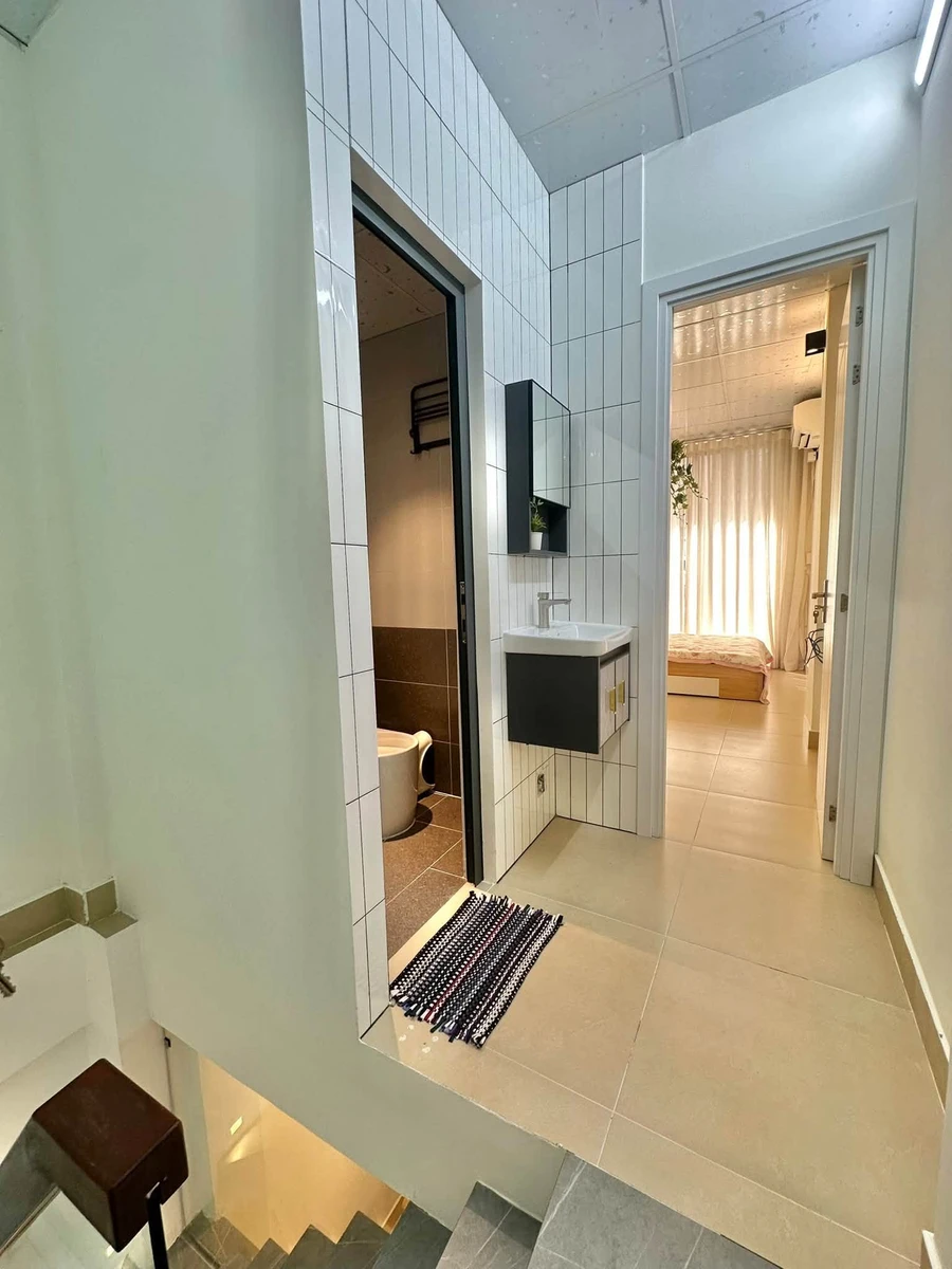 Bán nhà hẻm xe hơi 32m2, 2 phòng ngủ, Quận 10 - Ảnh thu nhỏ 5