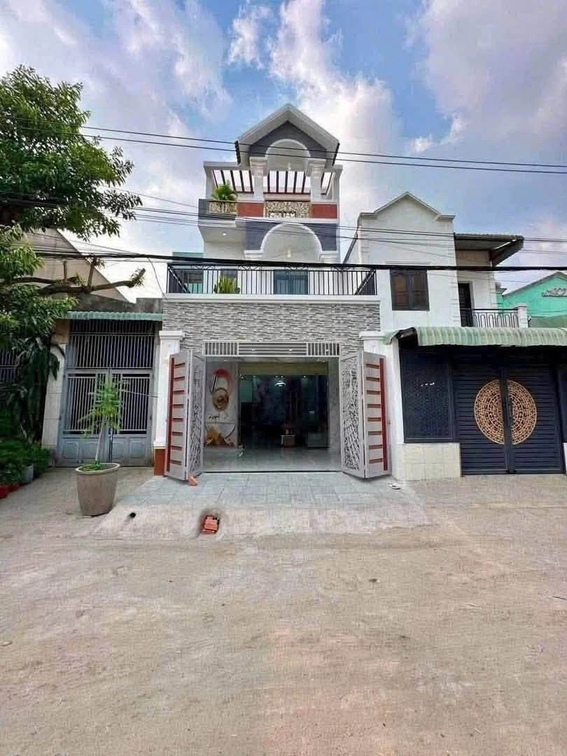 Nhà bán 3 tỷ, 3PN 68m², An Phú, full nội thất - Ảnh 1