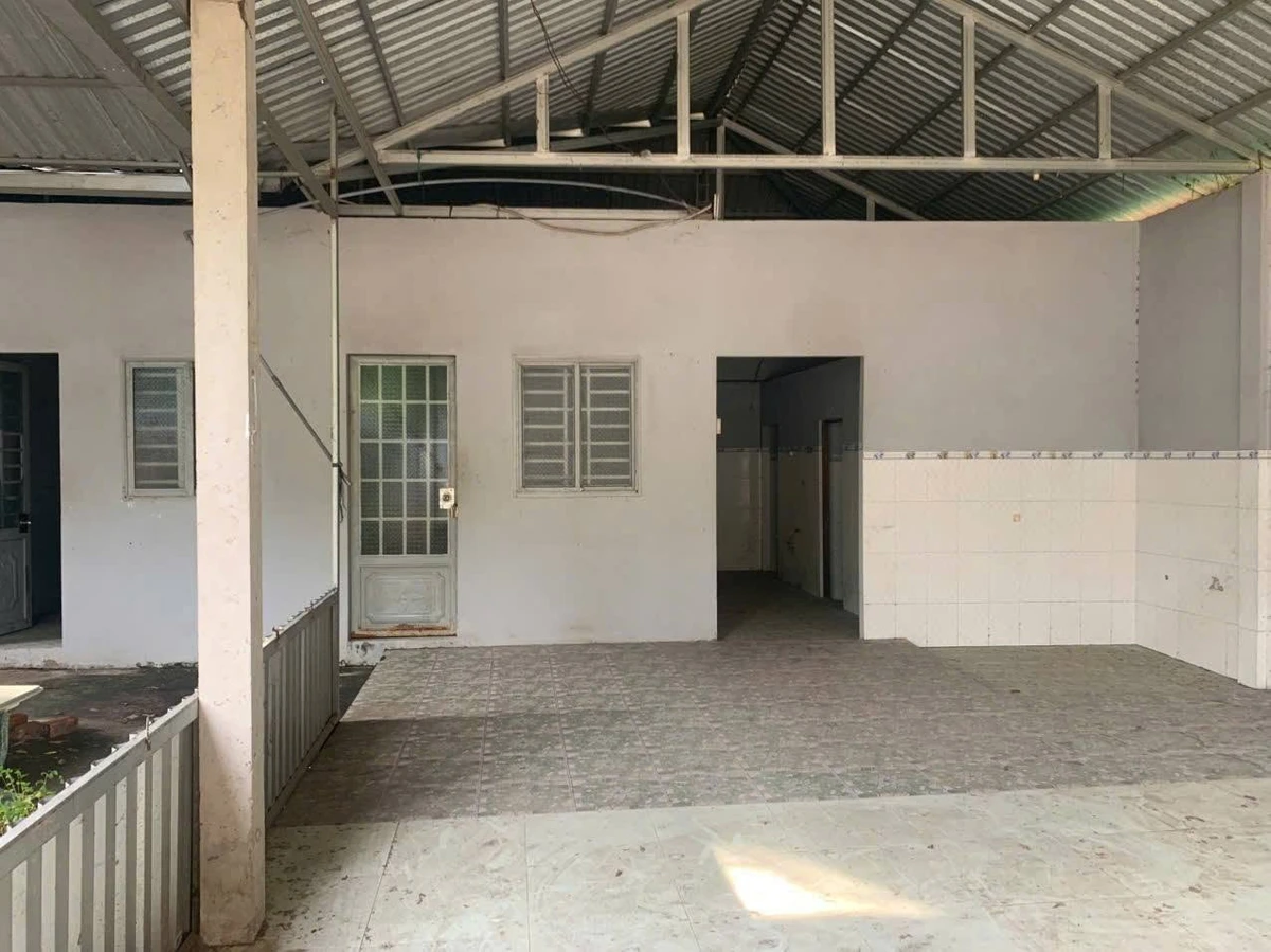 Bán đất 372.5m² mặt tiền vành đai tặng nhà, kho 1 tỷ 650 - Ảnh thu nhỏ 2