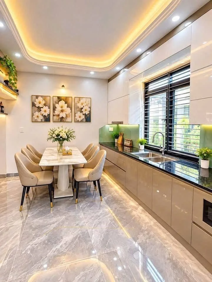 Bán nhà 3 tầng 60m2 lô góc Đường Máng An Đông hơn 3 tỷ - Ảnh thu nhỏ 2