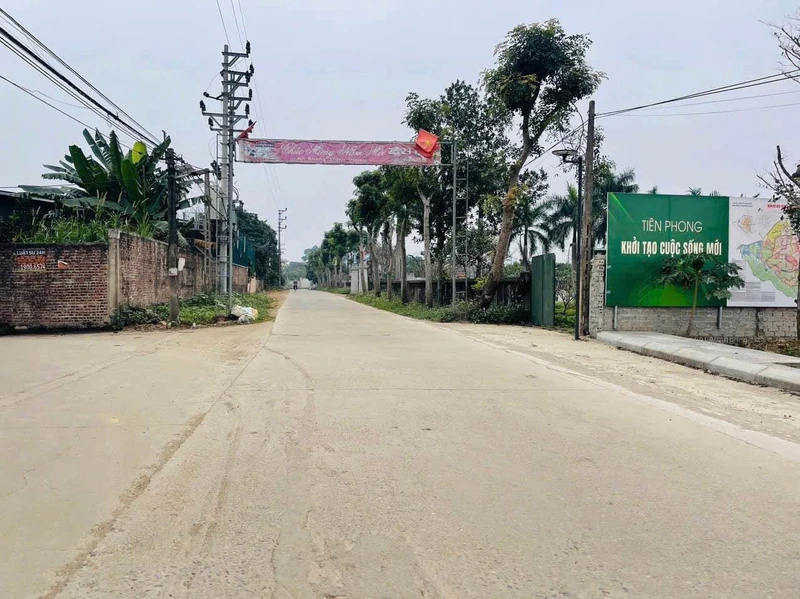 Bán đất kinh doanh 110m² mặt tiền 5m Chương Mỹ Hà Nội