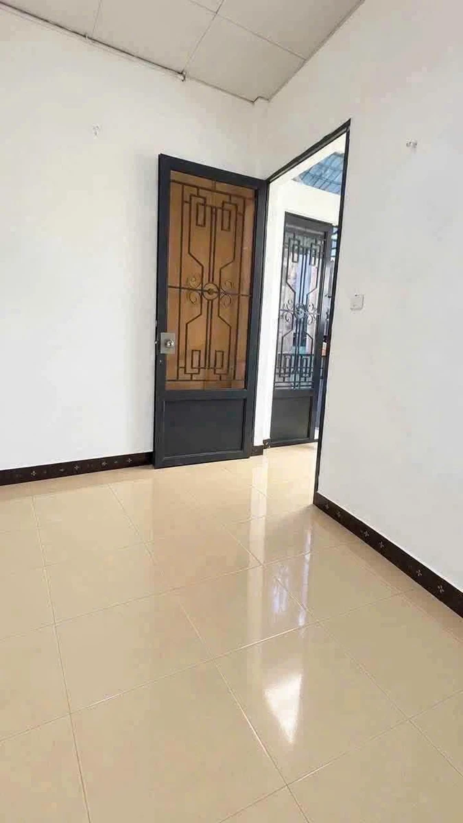Cho thuê nhà nguyên căn 2PN Đoàn Văn Bơ, Quận 4, 18m² - Ảnh thu nhỏ 3