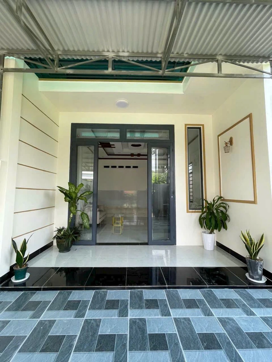 Bán nhà 103.5m² gần chợ Long Hải, Phường Long Hoa, Tây Ninh 850 triệu - Ảnh 1