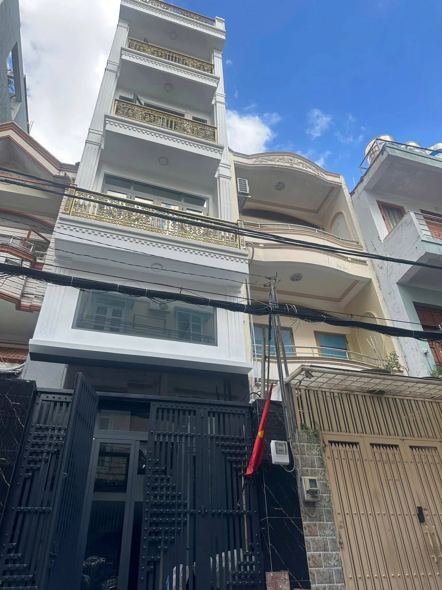 Bán nhà HXH Văn Chung, Phường 13, Tân Bình, 72m², 1 trệt 1 lửng 3 lầu, giá 15 tỷ - Ảnh 1