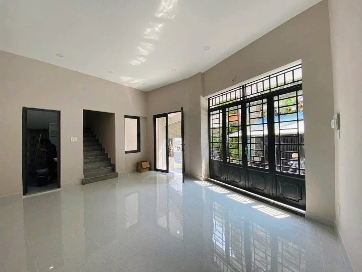 Bán nhà 2 tầng 75m2 hẻm xe hơi gần Võ Văn Ngân, Linh Chiểu, Thủ Đức - Ảnh thu nhỏ 2