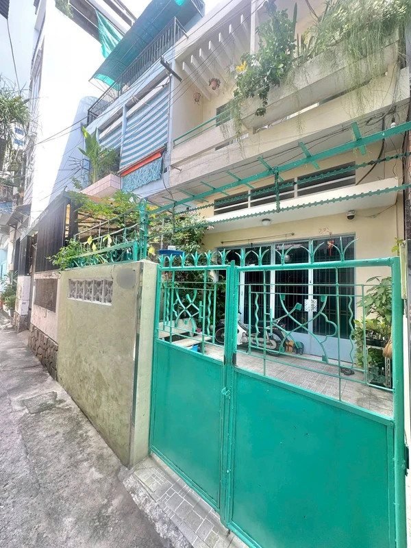 Bán nhà 2 tầng 73m2, 5 phòng ngủ Hoàng Diệu 5.5 tỷ ngoinhamouoc