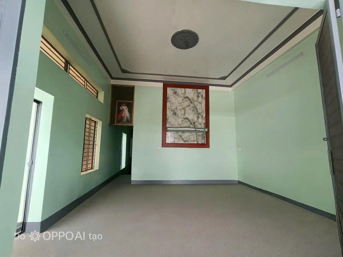 Cho thuê nhà nguyên căn 1 trệt 2 lầu mặt tiền Lê Đại Hành, Hố Nai, 207m2, 15 triệu/tháng - Ảnh thu nhỏ 2