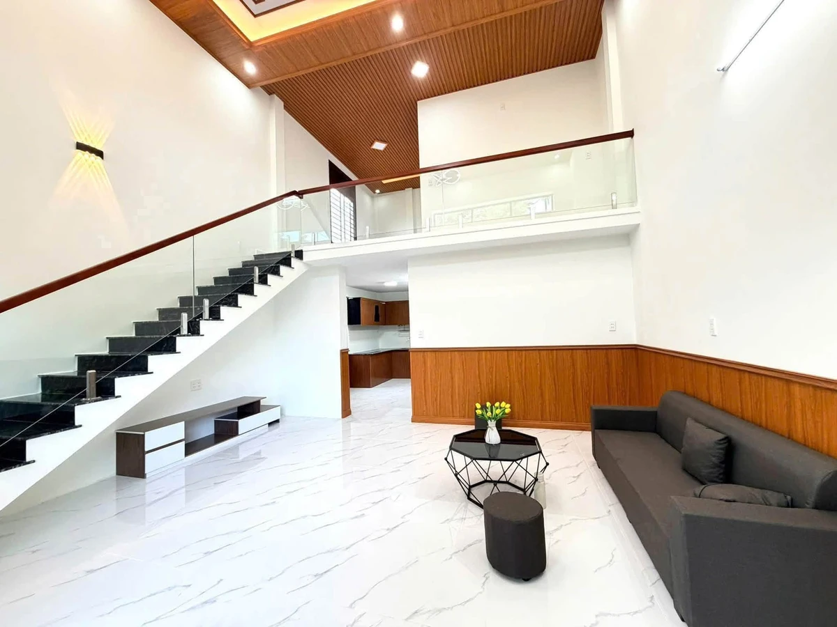 Bán nhà gác lỡ hẻm 71.5m2, 2PN 2WC, Trường Chinh, Gò Vấp - Ảnh 1