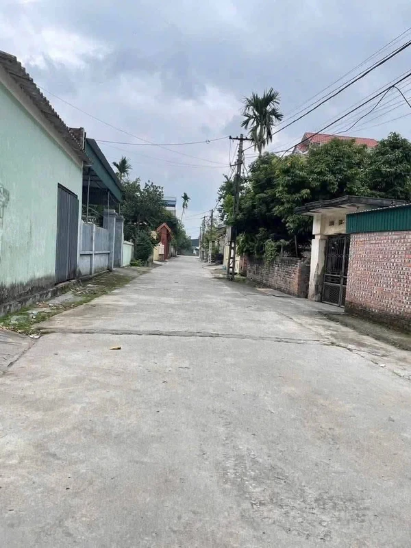 Bán nhà cổ Pháp 105m2 mặt tiền Cộng Hoà, Hải Phòng 1.2 tỷ