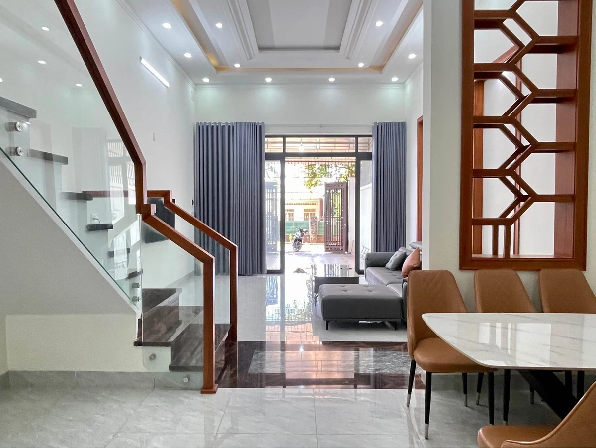 Bán nhà mặt tiền Ỷ Lan 130m² 3PN gần Biển Hồ - Ảnh thu nhỏ 5