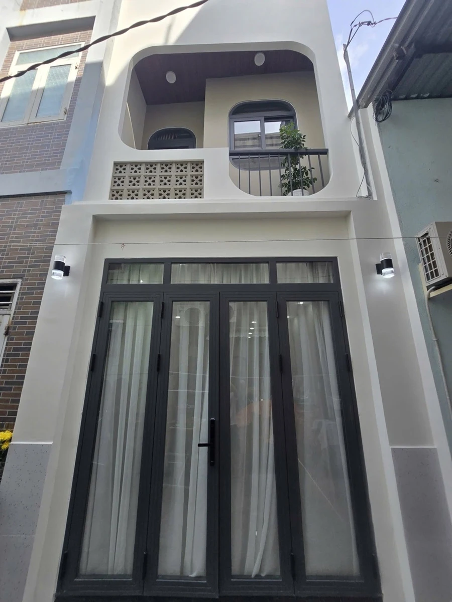 Bán nhà 2 tầng 75m2 3PN đường Trần Văn Quang, Tân Bình giá 5,15 tỷ - Ảnh thu nhỏ 4