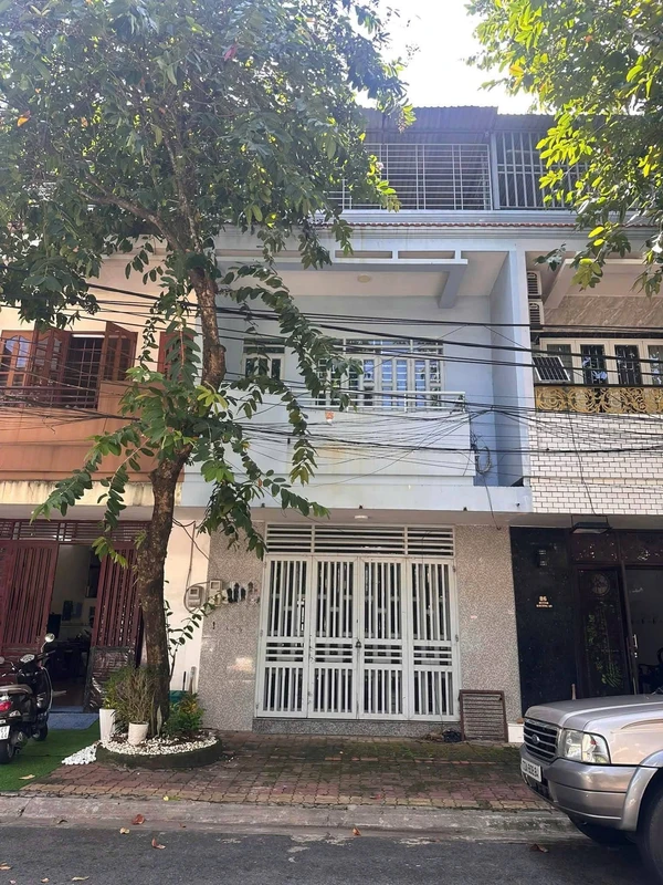 Bán nhà 1 trệt 1 lầu 80m2, 3PN, đường Huỳnh Khương An, Phước Hưng, Bà Rịa, giá 3,5 tỷ