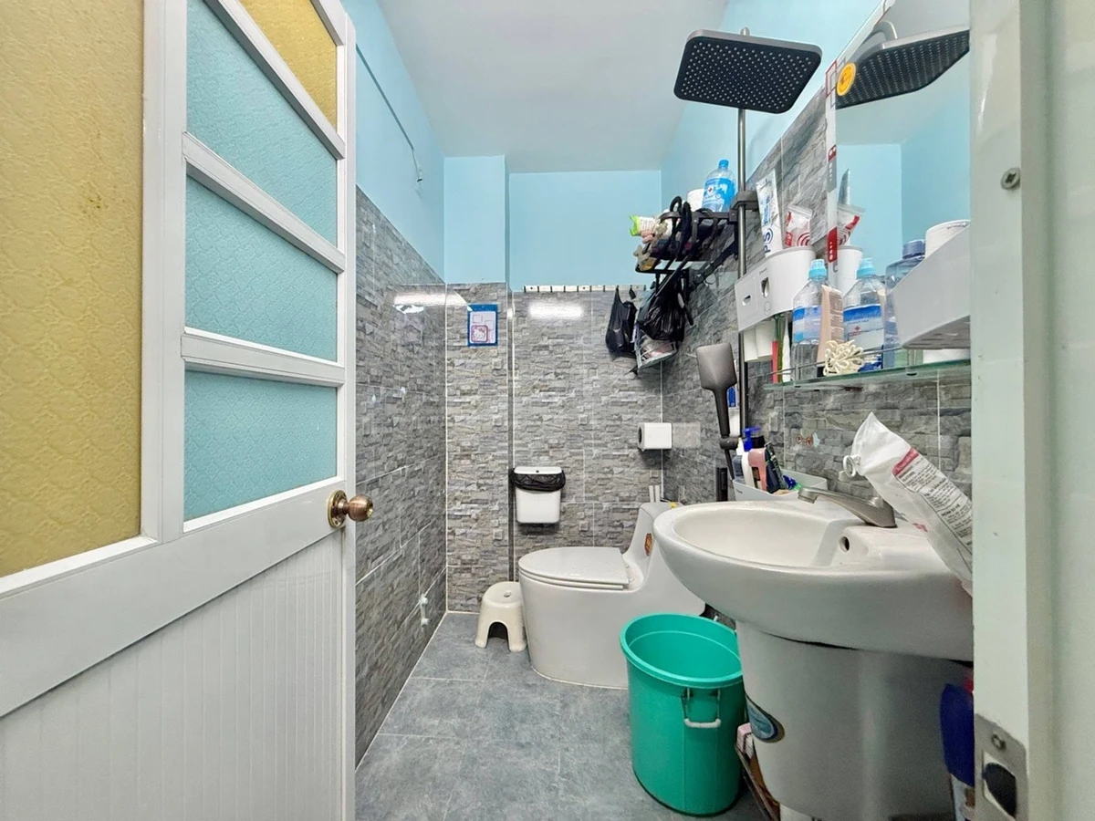 Bán nhà 2 tầng 122.8m² Dĩ An 3.98 tỷ - Ảnh thu nhỏ 5
