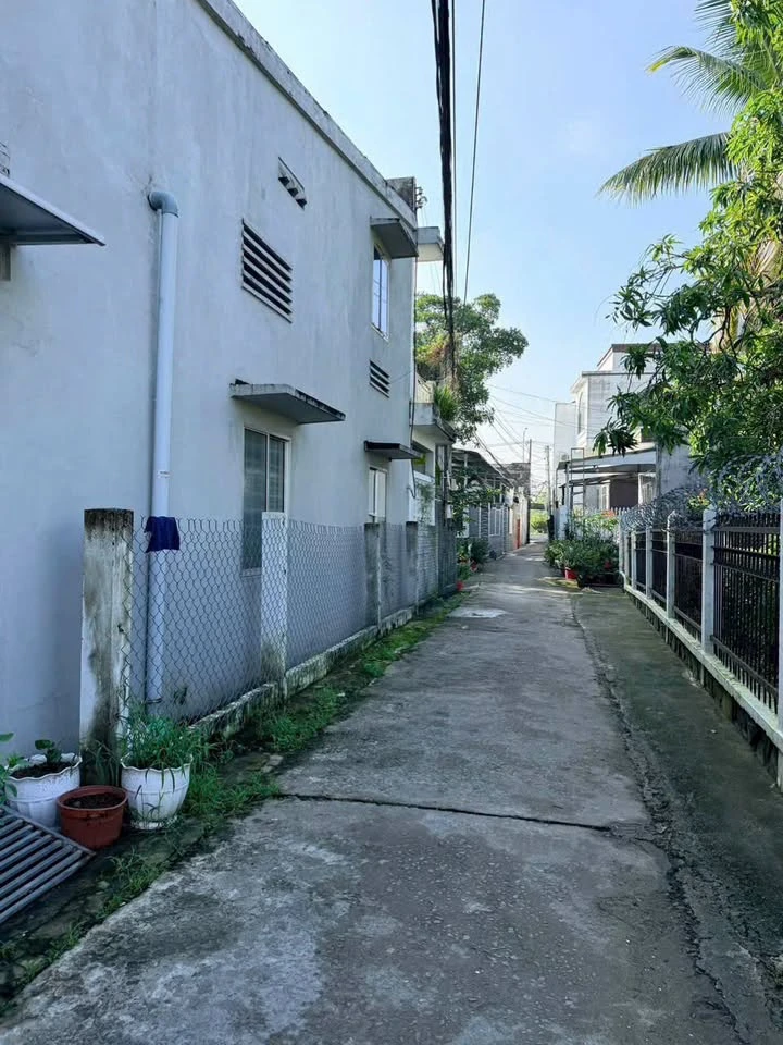 Bán nhà 92,1m2 Phường 7, Bến Tre, cách đường Hùng Vương 50m, giá 2,5 tỷ - Ảnh thu nhỏ 2