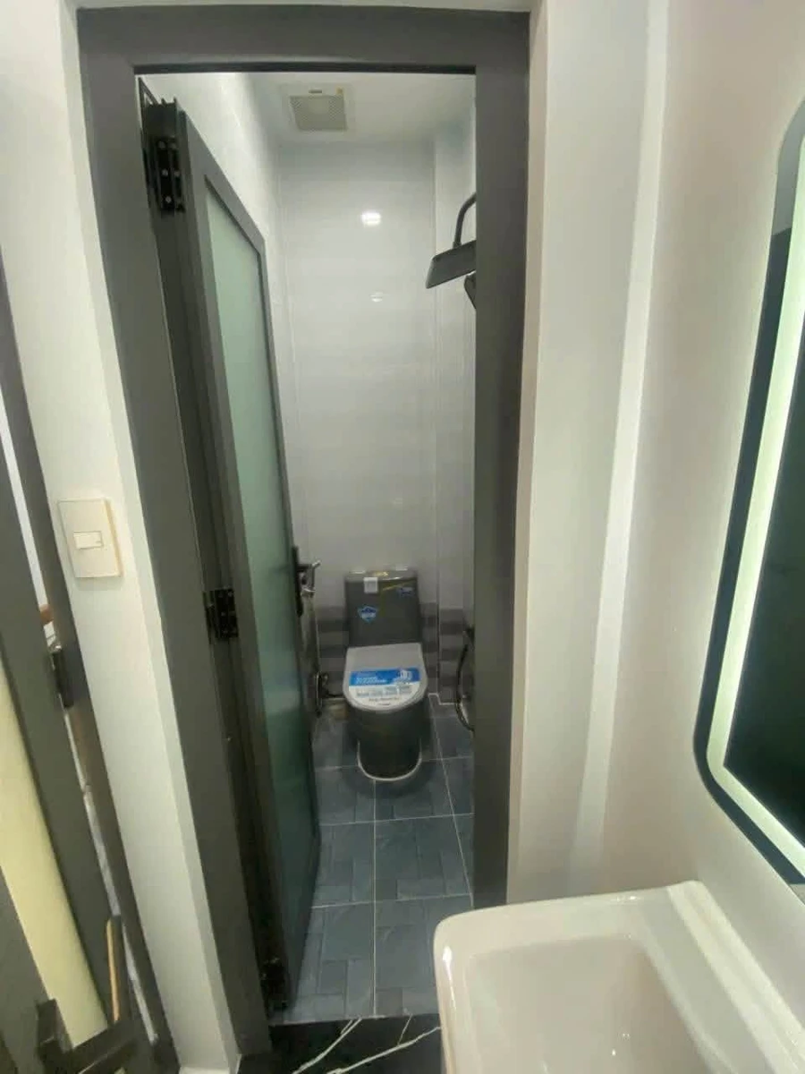 Nhà 2 lầu 2PN 3WC 2 tỷ 850tr Quận 7 - Ảnh thu nhỏ 5