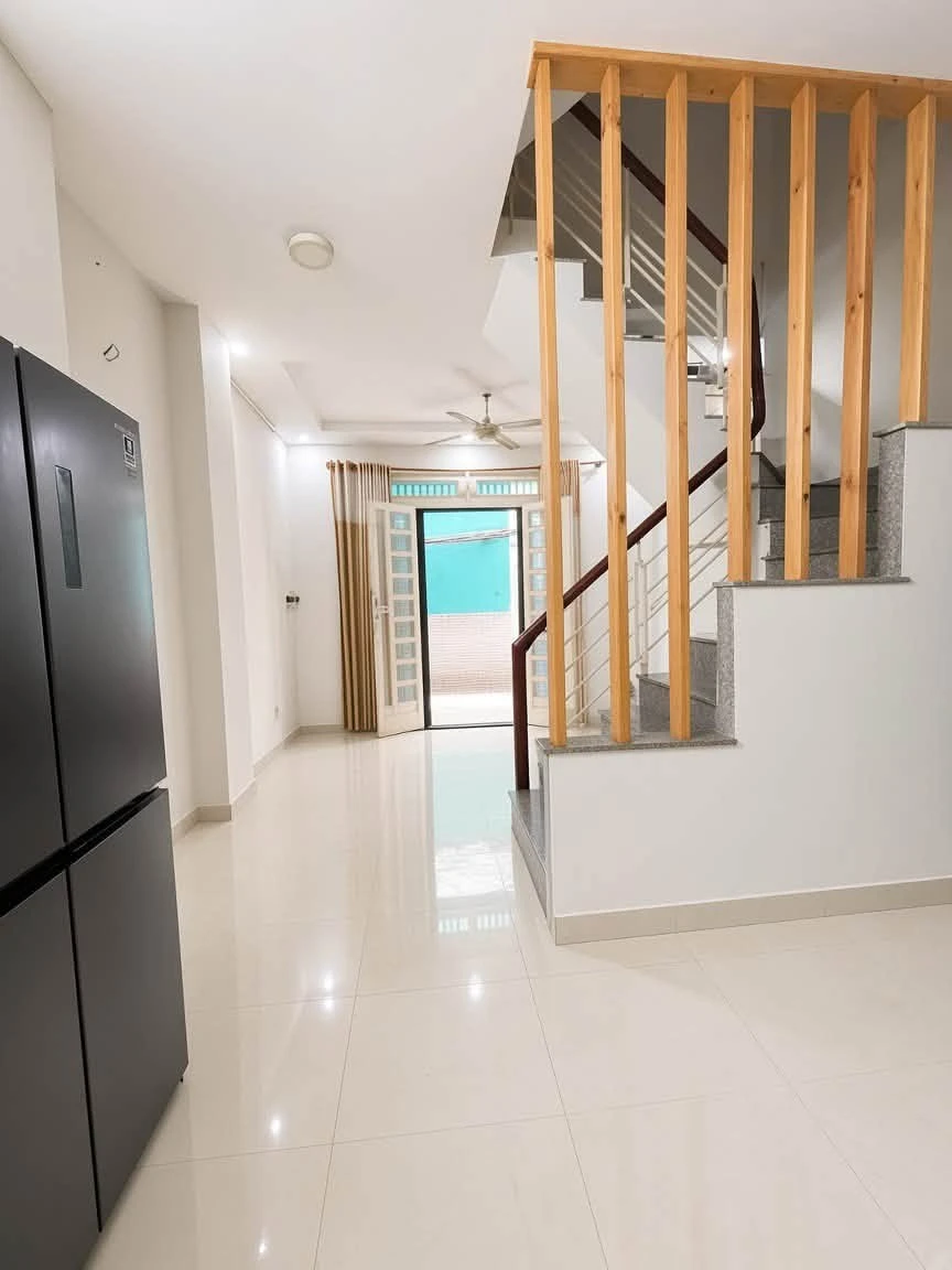 Bán nhà 4 tầng 34m2 hẻm thông gần Đại học Kinh tế, Quận 10 giá 5,1 tỷ - Ảnh thu nhỏ 4